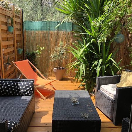 Agreable T2 Traversant Rdc Avec Terrasse + Balcon+ Parking 2 Places Montpellier Buitenkant foto