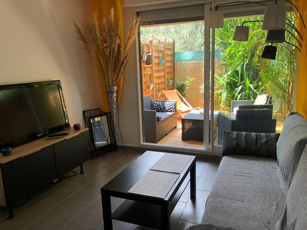 Agreable T2 Traversant Rdc Avec Terrasse + Balcon+ Parking 2 Places Montpellier Buitenkant foto